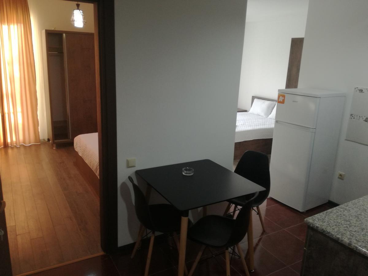 Studio Apartment With Great View 우레키 외부 사진