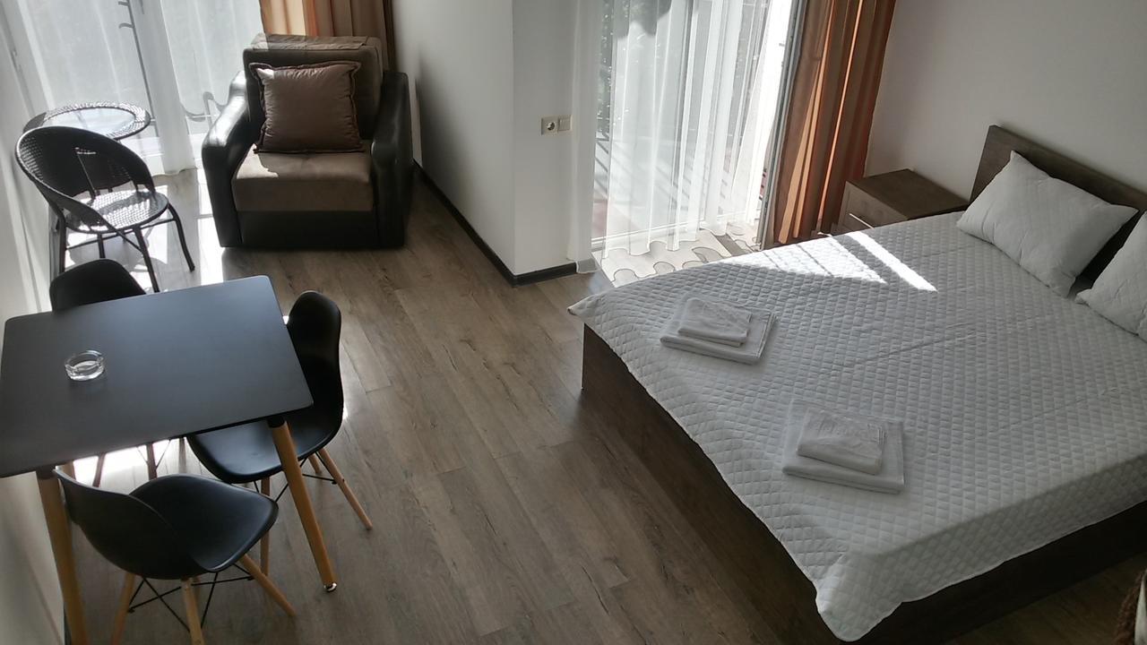 Studio Apartment With Great View 우레키 외부 사진