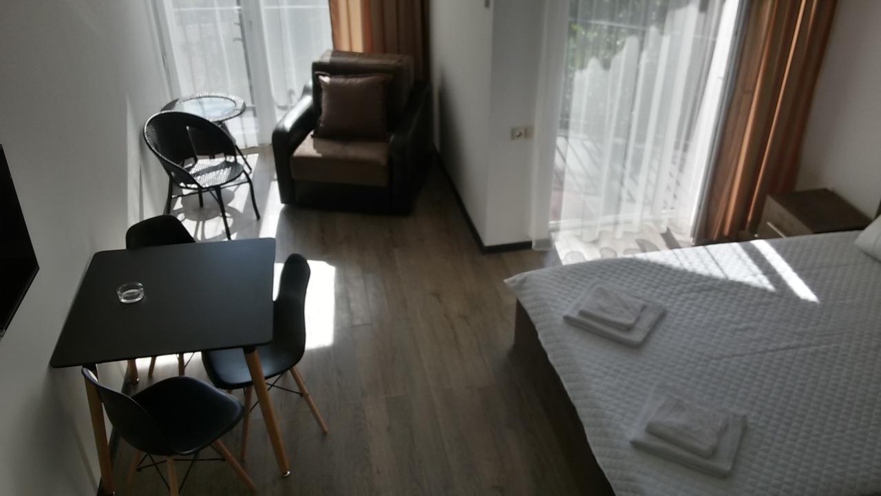 Studio Apartment With Great View 우레키 외부 사진