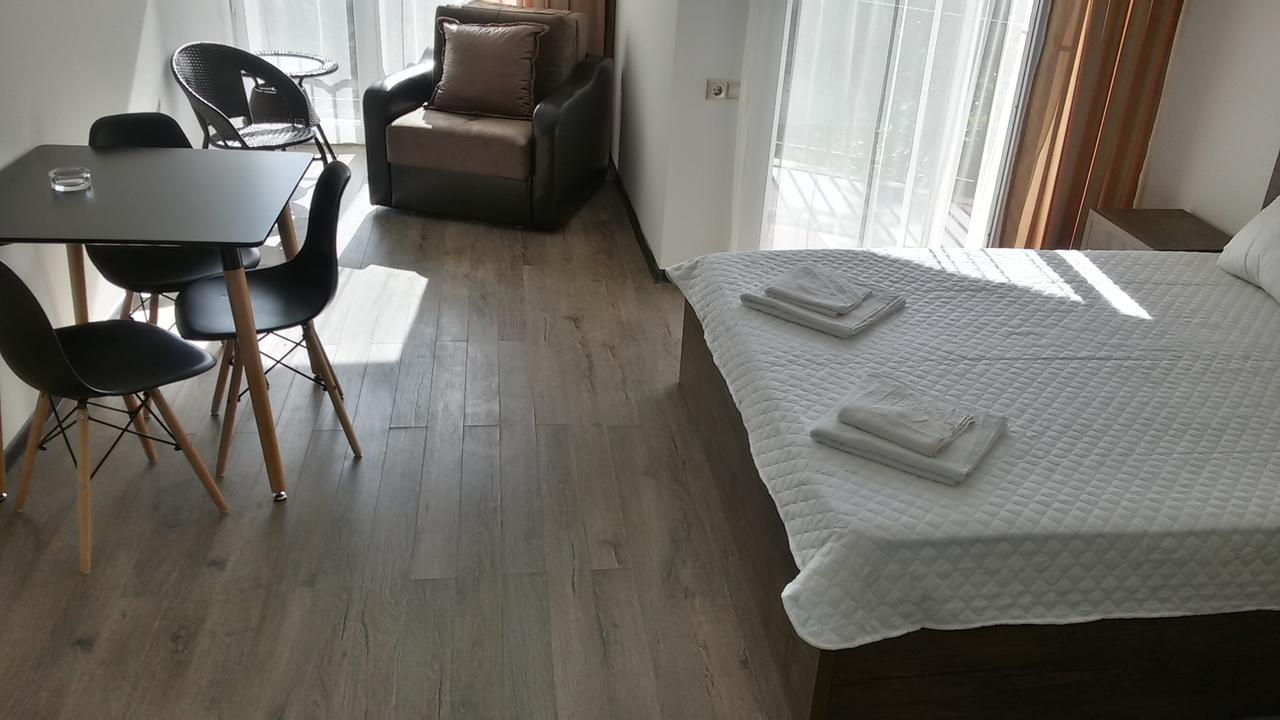 Studio Apartment With Great View 우레키 외부 사진